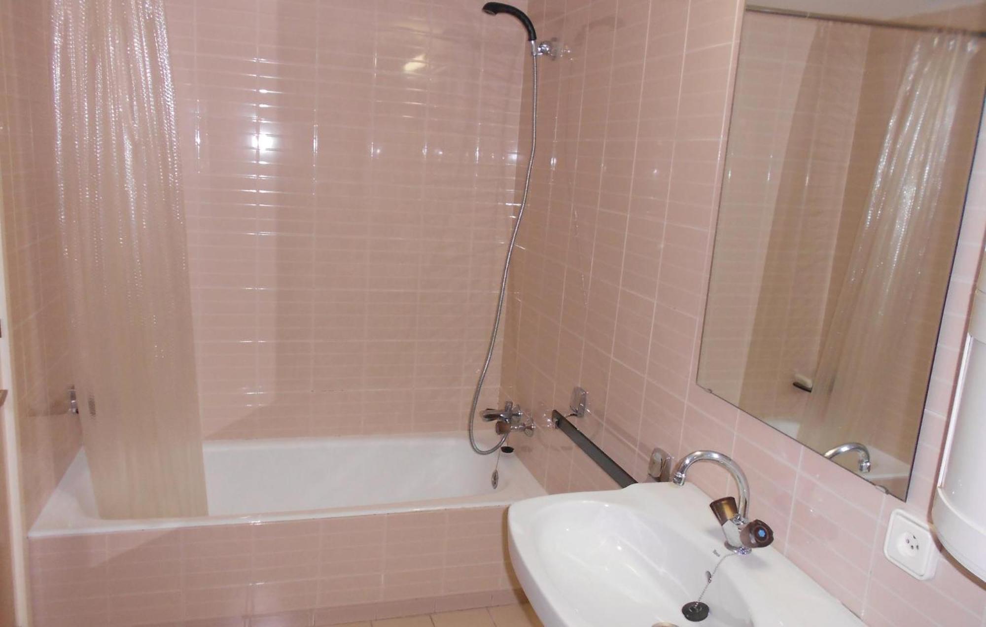 Stunning Apartment In Tossa De Mar With Wifi Exterior photo